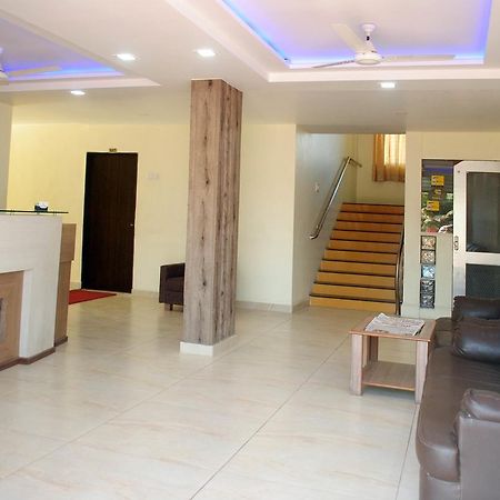 Safari Hotel & Resort Somnāth Εξωτερικό φωτογραφία